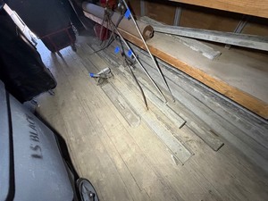 lot 178 image: 4 large concrete bull floats