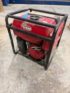 lot 106 image: Honda Portable generator EB3000C