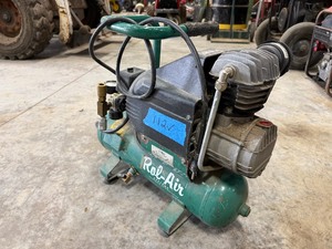 lot 112 image: Rol-Air Air Compressor D1000LS3