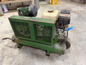 lot 97 image: Rolair portable Air compressor, Model 4090HK17