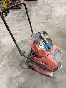lot 285 image: Hilti VC 40-U X 6.6-gallon wetdry Vac