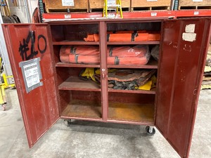 lot 129 image: Jobox 6940 rolling storage box H 66 x L 5 x D 2