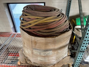 lot 265 image: Large Compressor Hoses