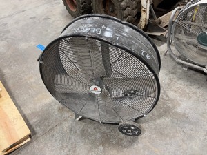 lot 254 image: CountyLine 30 in. Indoor Portable Barrel Fan