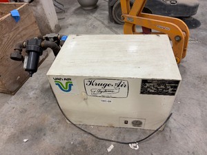 lot 359 image: Van Air Systems Compressed Air Dryer Model RAD-30 115-1-60X