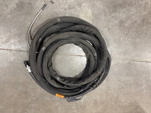 lot 385 image: Hose for a paint sprayer