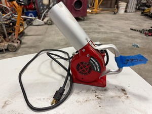 lot 390 image: MasterFlow AH-501 Heat Blower, corded
