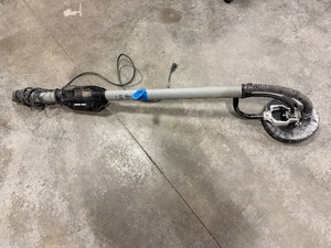 lot 392 image: Porter Cable Drywall Sander