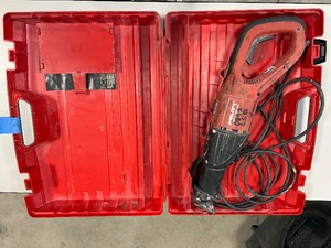 lot 453 image: Hilti Sawzall WSR 1400-PE