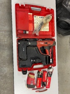 lot 457 image: Hilti Powder Actuated nail gun DX 460 in case