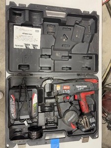lot 90A image: Twintier RB441T rebar tying tool with battery & charger in case