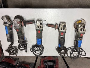 lot 478 image: (5) Metaba angle grinders some part numbers include WQ1000 5 angle grinder and WE12-125hd 5