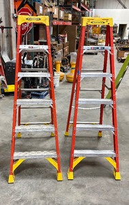 lot 512 image: (2) Werner 6206 6 Stepladders, 300LB capacity