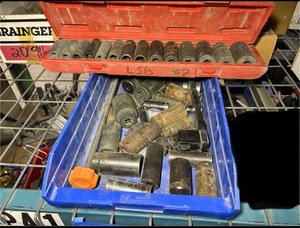 lot 549 image: Impact sockets