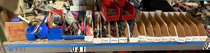 lot 550 image: Screwdrivers, wrenches, chisels, wire cutters, wire brushes, trowel, spark lighter and more