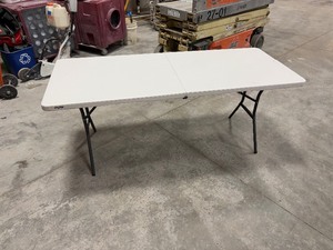 lot 428 image: (4) Lifetime Fold-in-half tables