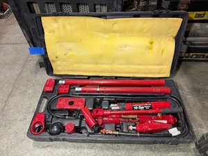 lot 517 image: Porto-power Blackhawk automotive 10-ton hydraulic ram body repair kit