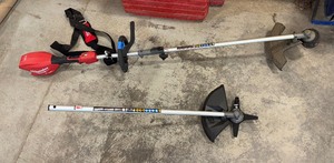 lot 489 image: Milwaukee M18 FUEL Power Head wQUIK-LOK, string trimmer attachment,  Brush Cutter Attachment