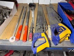 lot 639 image: Saws Irwin, Pipe Knife