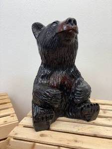 lot 14 image: 14-inch chainsaw carved Black Bear by Vernon S Pine Jr. 2006 #431