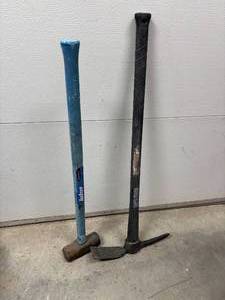 lot 49 image: Pic axe and a sledgehammer