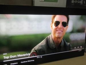 lot 20 image: 55 Inch Hisense  Class U7 Series MiniLED QLED UHD 4K HDR Smart Google TV 55u7n