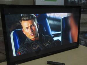 lot 25 image: 50 inch  Panasonic Class Pla tcp50x5