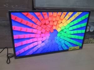 lot 41 image: 32-inch VIZIO  D-Series Full HD 1080p Smart TV with Apple AirPlay and Chromecast Built-in, Alexa Compatibility, D32f-J04