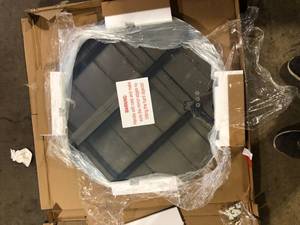 lot 30 image: HOMLUX 32 in. W x 32 in. H Round Frameless LED Light with Anti-Fog Wall Mounted Bathroom Vanity Mirror Customer Returns See Pictures