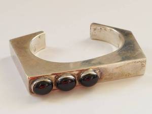 lot 11N image: HC Yellowhorse Navajo Sterling Silver Bracelet with Gemstones