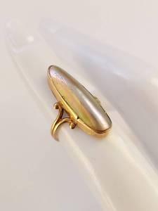 lot 25N image: 10K Gold Blister Pearl Ring Size 4, 2.84 Grams Unique Vintage Jewelry