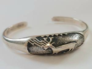 lot 58N image: Sterling Silver Navajo Cuff Bracelet - Elk  Antelope Design