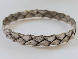 lot 65N image: Handmade Sterling Silver Bracelet with Unique Pattern Design