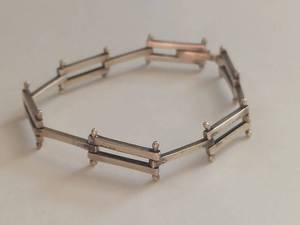 lot 84N image: Vintage Sterling Silver Fence or Geometric Bracelet