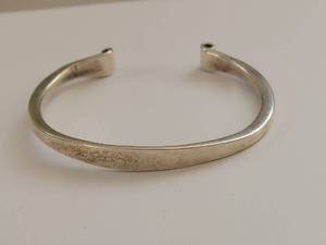 lot 97N image: Sterling Silver Cuff Bracelet Made in Mexico 925 Silver 16g