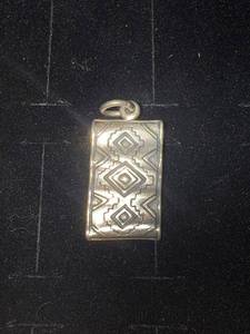 lot 134N image: Sterling Silver Navajo Pendant Geometric Pattern 1 Inch Long