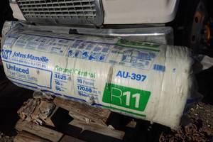 lot 331 image: Johns Manville Unfaced Sound Control Fiber Glass Batts