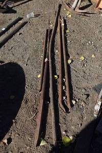 lot 330 image: Large Pry Bars