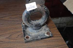 lot 360 image: Trailer Tow Eye