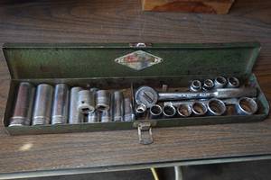 lot 369 image: S-K Ratchet and Sockets - Snap-On, Craftsman