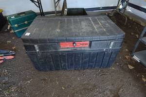 lot 281 image: Contico Tuff Bin Locking Plastic Box