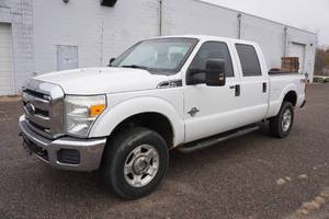 2012 Ford F-250 Crew Cab Pickup Truck - 6.7L Power Stroke Diesel