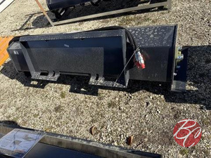 lot 73 image: Wolverine 72 Hydraulic Rotary Tiller Attachment