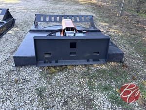 lot 100 image: Wolverine BC-13-72W Loader and Skid Steer Brush