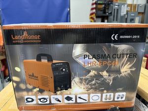 lot 149 image: LandHonorLHR-EPC40 Plasma Cutter