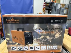 lot 152 image: LandHonorLHR-EPC40 Plasma Cutter