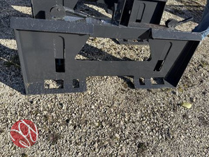 lot 207 image: Wolverine PT-16-01C Quick Hitch