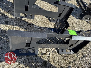 lot 208 image: Wolverine PT-16-01C Quick Hitch