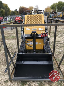 lot 241 image: AGT MX-CRT23 Mini Skid Steer Tracked Loader