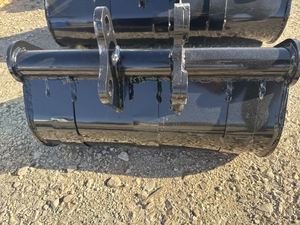 lot 78 image: CFG Industry 12EX-WD20B Bucket Attachment